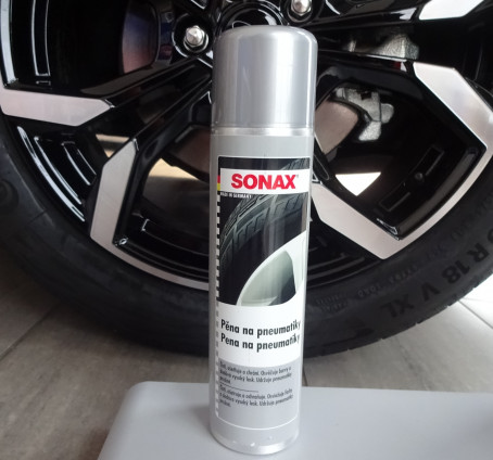 SONAX Pena na konzerváciu pneu